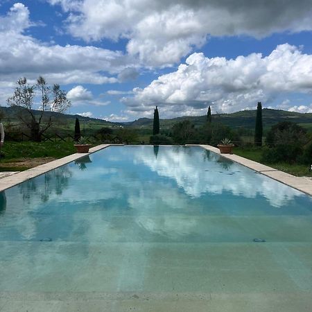 Agriturismo Le Sorbelle D'Orcia Con Piscina Pienza Eksteriør billede
