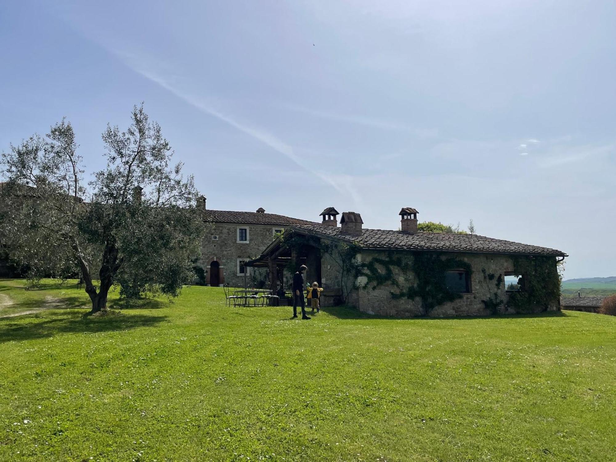Agriturismo Le Sorbelle D'Orcia Con Piscina Pienza Eksteriør billede