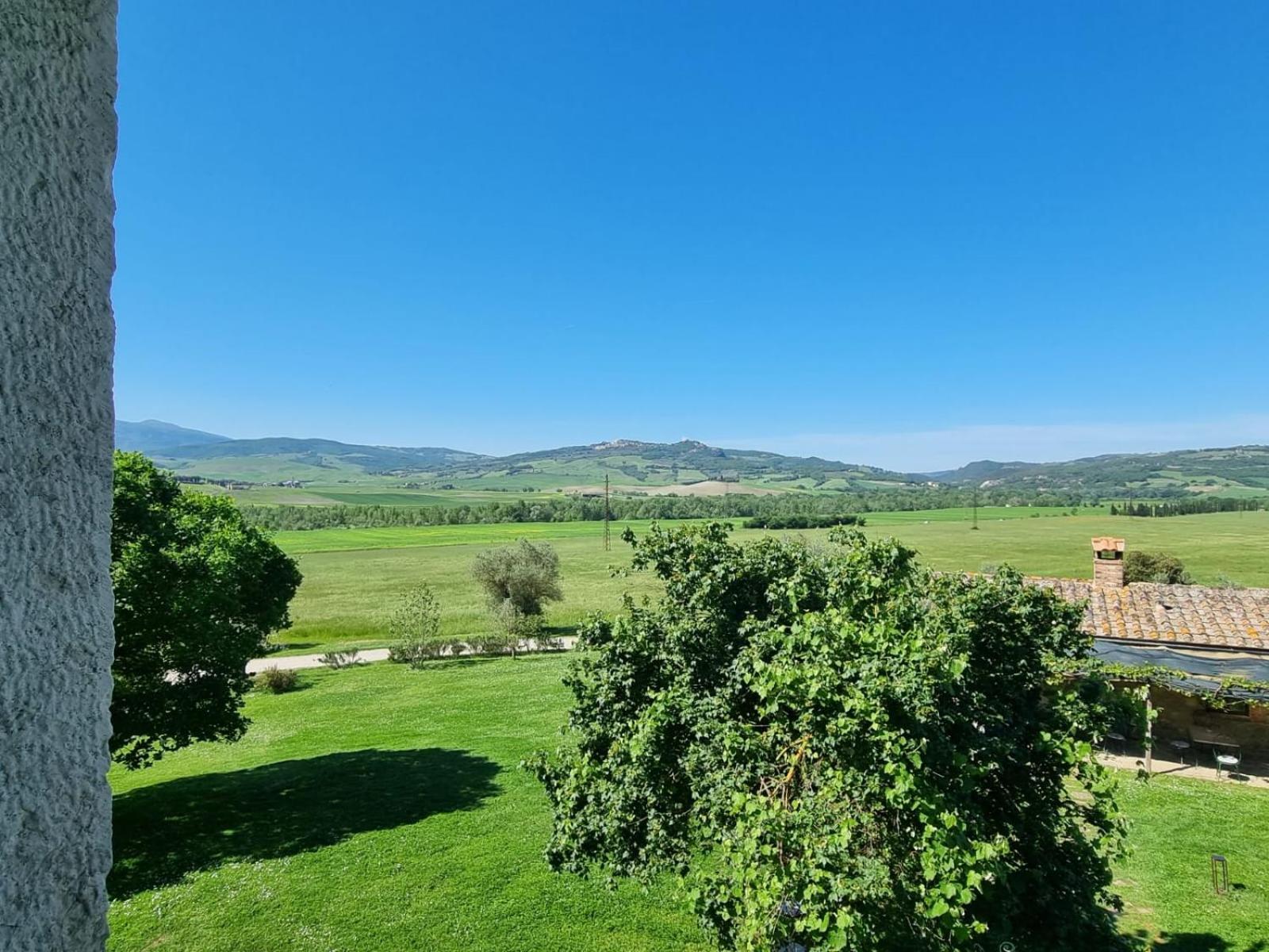 Agriturismo Le Sorbelle D'Orcia Con Piscina Pienza Eksteriør billede